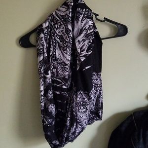 BnW paisley print infinity scarf